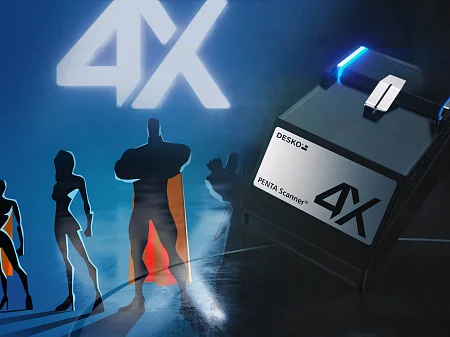 Siluetas estilizadas de superhéroes delante de letras 4K iluminadas junto al escáner DESKO PENTA 4X.
